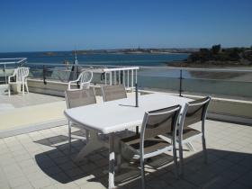 hôtel Crystal, accès plage direct, vue mer à Dinard