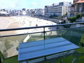 hôtel Crystal, accès plage direct, vue mer à Dinard