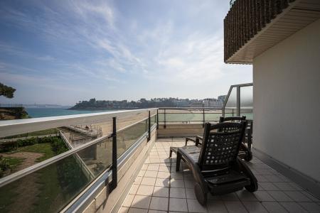 hôtel Crystal, accès plage direct, vue mer à Dinard