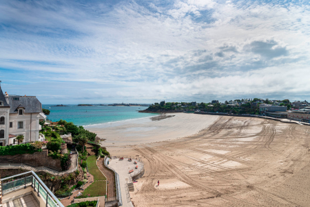 hôtel Crystal, accès plage direct, vue mer à Dinard