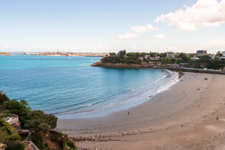 hôtel Crystal, accès plage direct, vue mer à Dinard